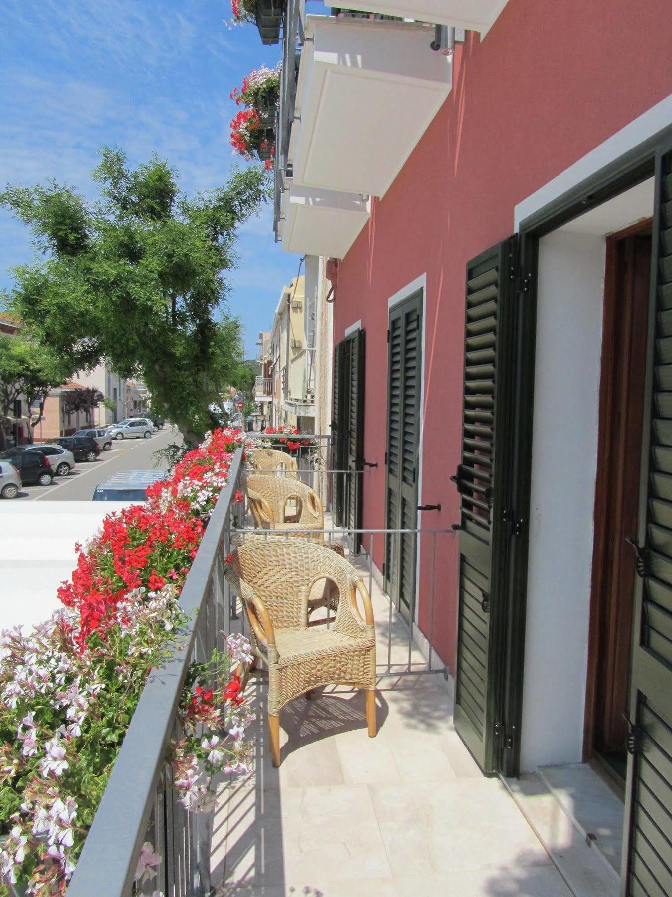 Hotel Silvestrino Stintino Exterior foto